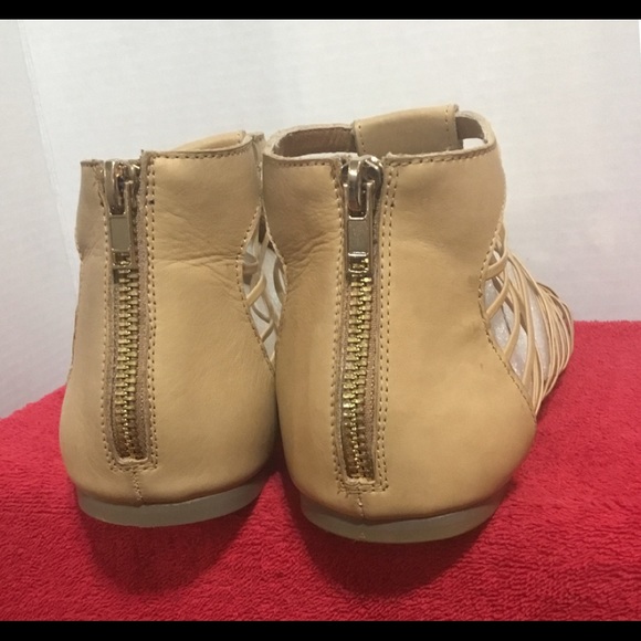 Naughty Monkey Sz 10M NEW in box Tan Zipper sandal - Picture 6 of 8